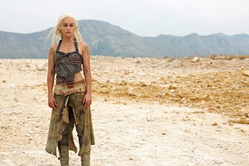Game of Thronesun Khalessisi babasına diziyi izletmiyor