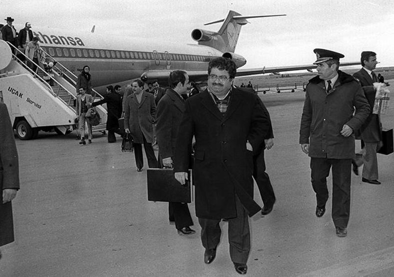 Fotoğraflarla Turgut Özalın hayatı