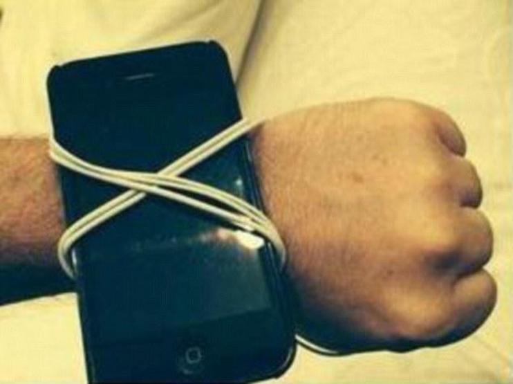 Sosyal medyada yeni Apple Watchunu gösterme çılgınlığı