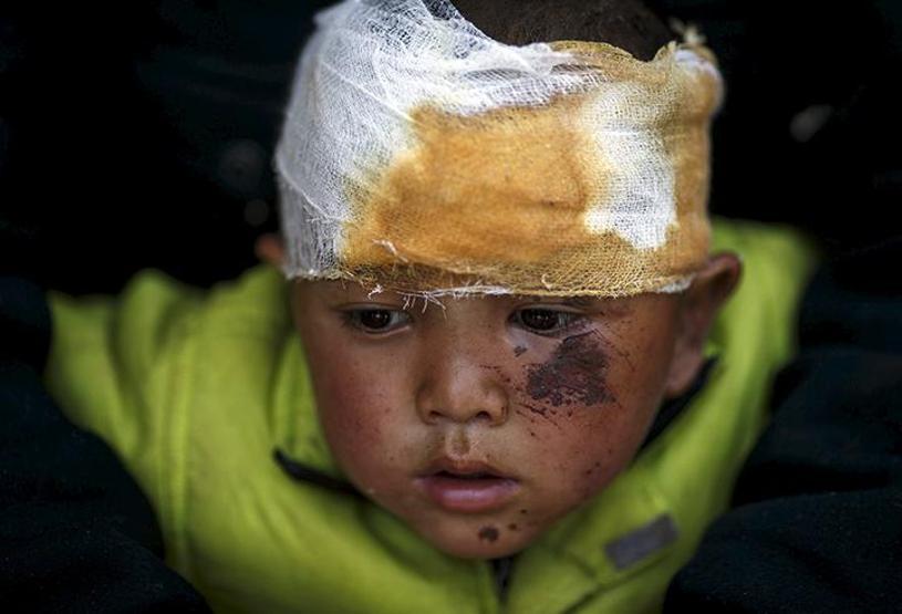 Depremin vurduğu Nepal kan ağlıyor
