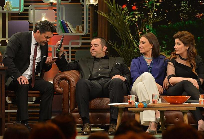 Beyaz Showda kahkaha tufanı
