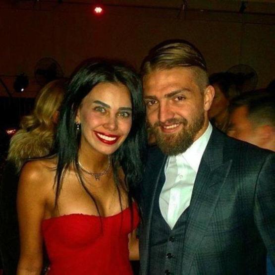 Asena Erkin tarzını değiştirdi
