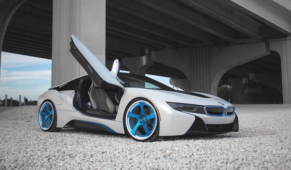 Daha çekici bir BMW i8 nasıl olur