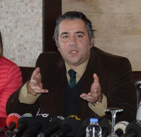 Ata Demirer: Küçük Ceylana aşıktım