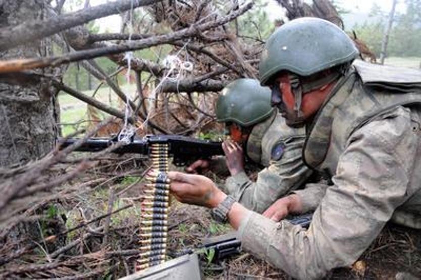 Hayalet komandoların göz kamaştıran eğitimi