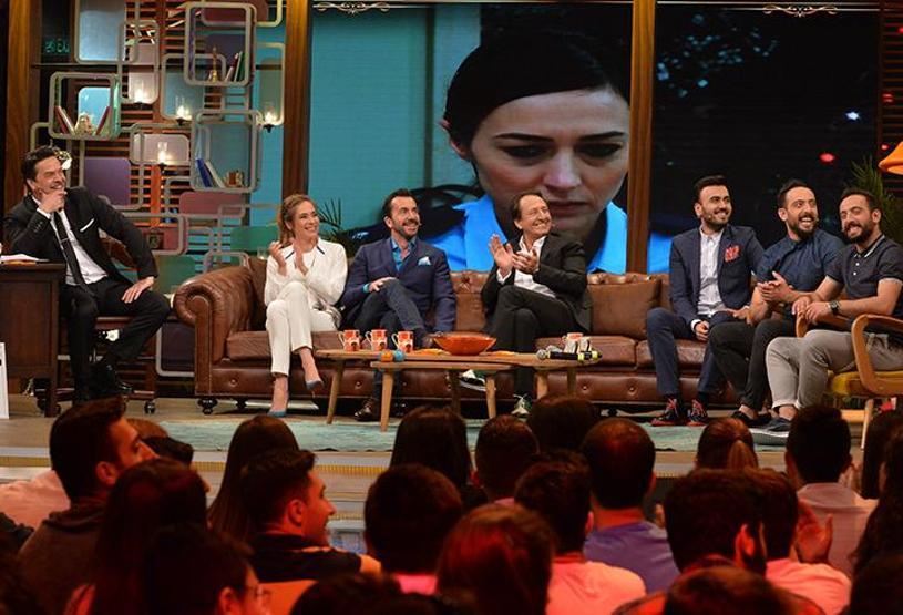 Beyaz Showda dün gece neler oldu