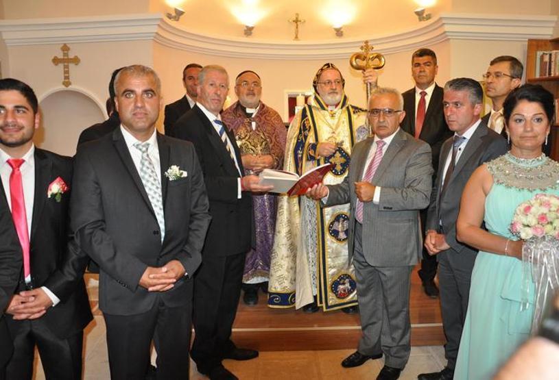 Tarihi kilisede yıllar sonra ilk nikah