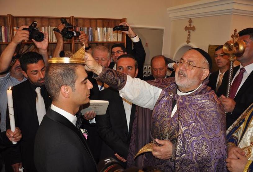Tarihi kilisede yıllar sonra ilk nikah