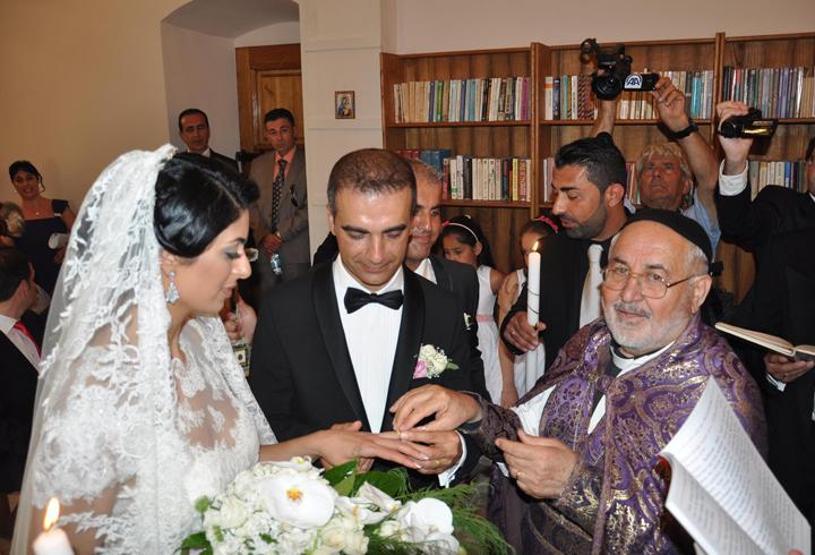 Tarihi kilisede yıllar sonra ilk nikah