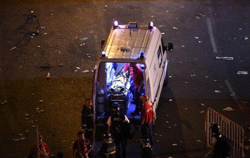 Benfica taraftarı ile polis birbirine girdi