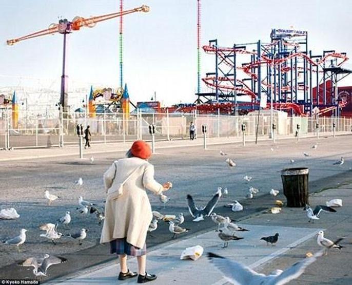 2 yıl boyunca yaşlı gibi davrandı