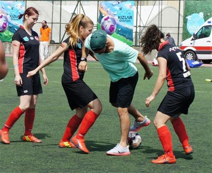 Arda Kızlar Sahada Turnuvasında
