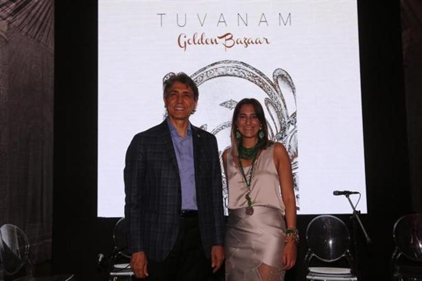 Tuvana Büyükçınarın defilesine ünlü akını