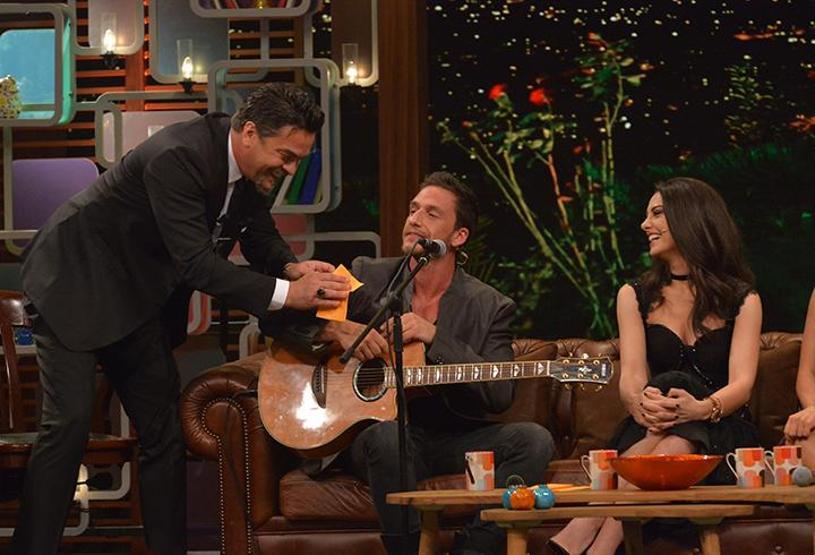 Beyaz Showda dün gece neler oldu