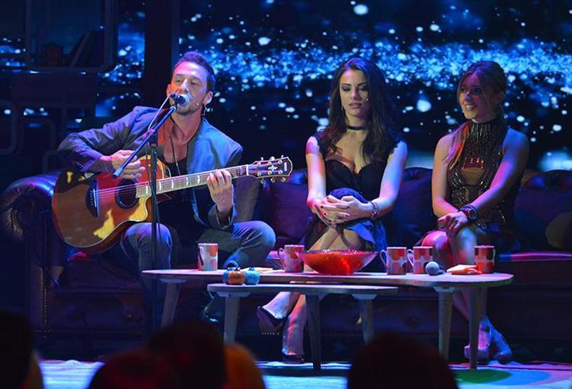Beyaz Showda dün gece neler oldu