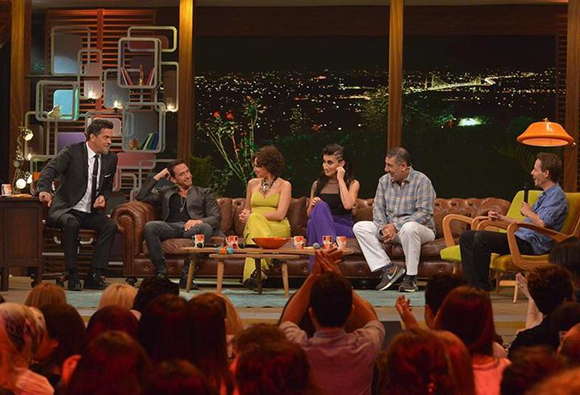 Beyaz Showda dün gece neler oldu