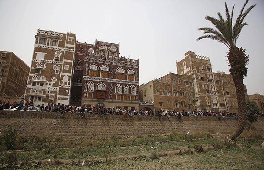 Suudi Arabistanın Yemene saldırısında 3 bin yıllık mahalle yok oldu