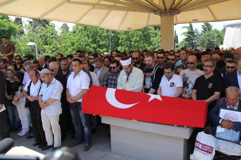 Sümer Tilmaç son yolculuğuna uğurlandı