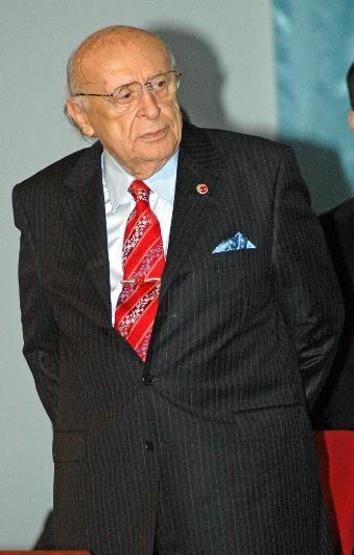 Süleyman Demirelin ardından ünlüler ne dedi