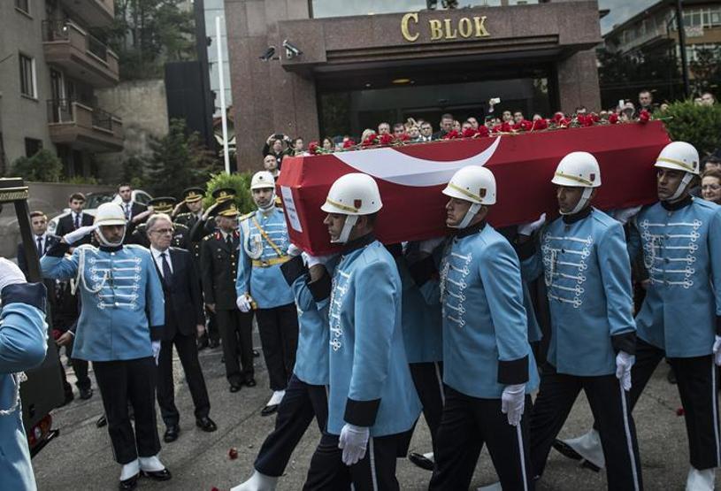 Süleyman Demirel son yolculuğuna uğurlanıyor