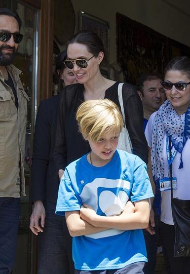 Angelina Jolie Mardinde alışveriş yaptı