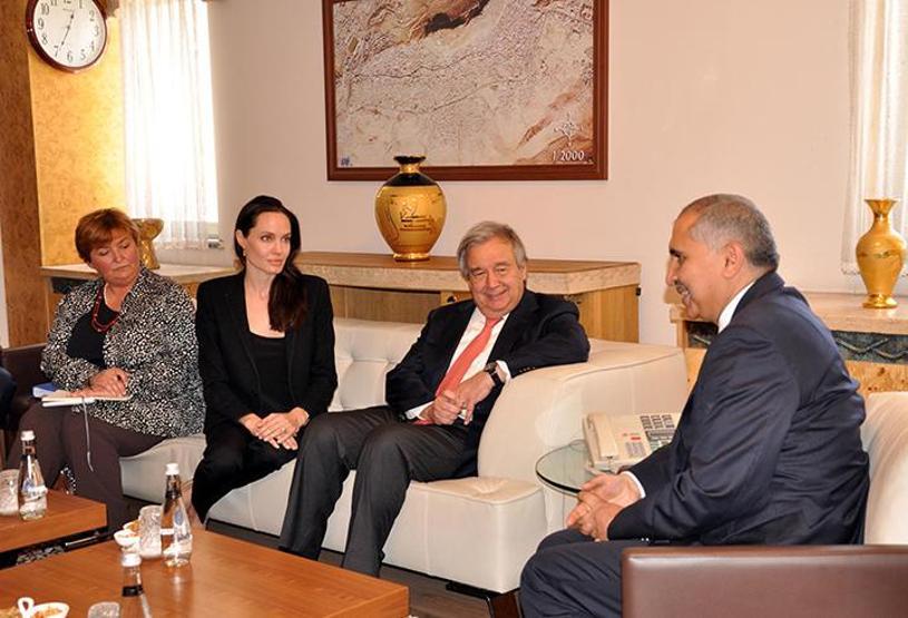 Angelina Jolieden Mardin Valiliği ve belediyesine ziyaret