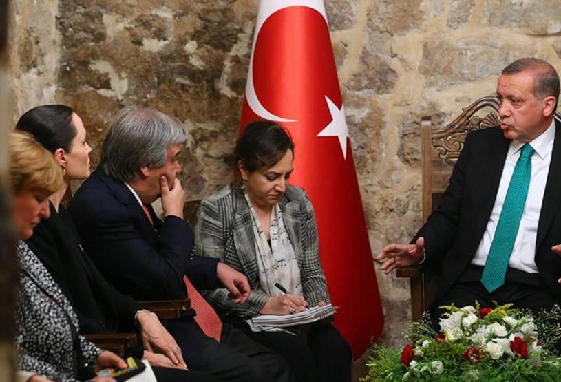 Cumhurbaşkanı Erdoğan, Angelina Jolie ile görüştü