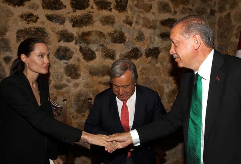 Cumhurbaşkanı Erdoğan, Angelina Jolie ile görüştü