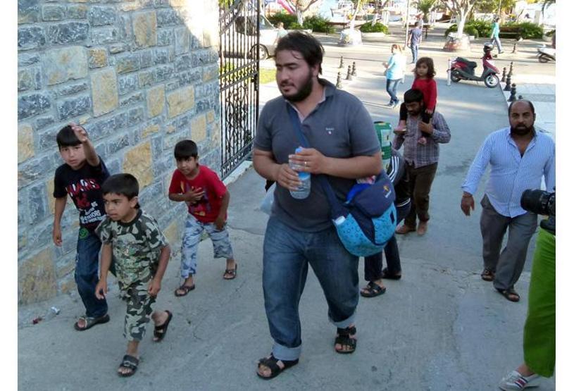 Bodrumlu esnaf şikayet etti, Suriyeliler toplandı