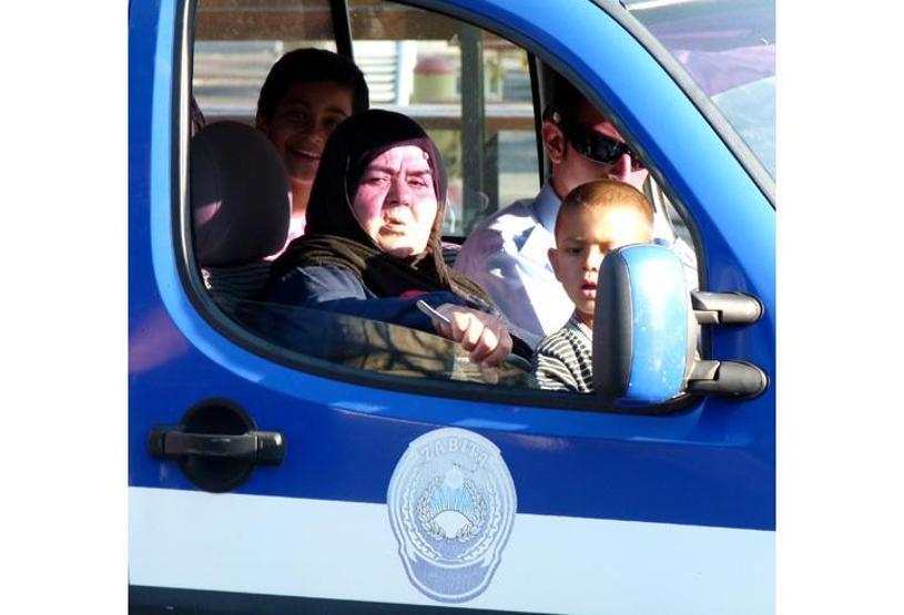 Bodrumlu esnaf şikayet etti, Suriyeliler toplandı
