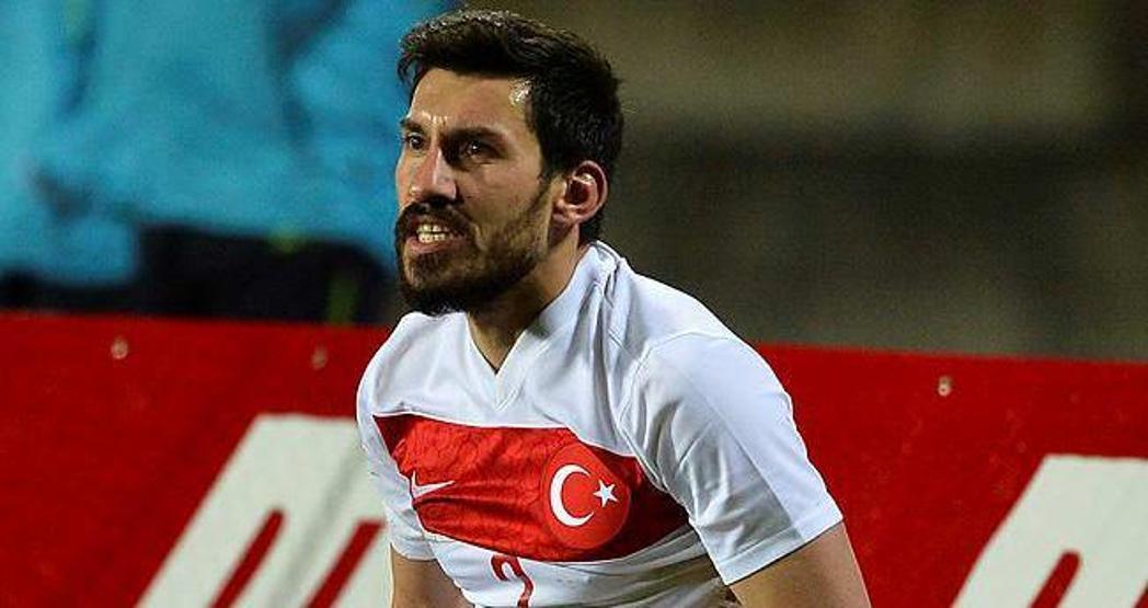 Şener Özbayraklı kimdir