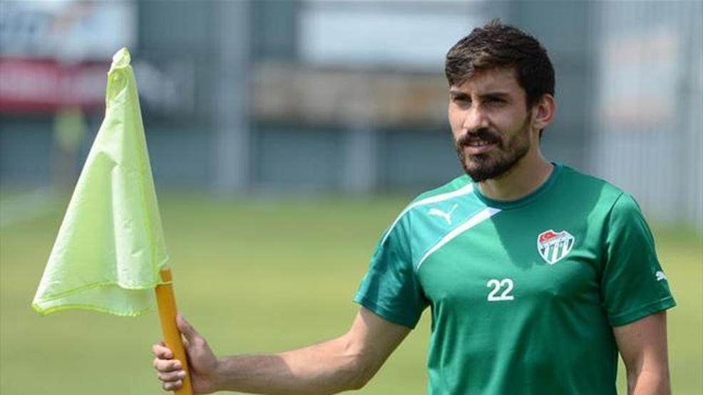 Şener Özbayraklı kimdir