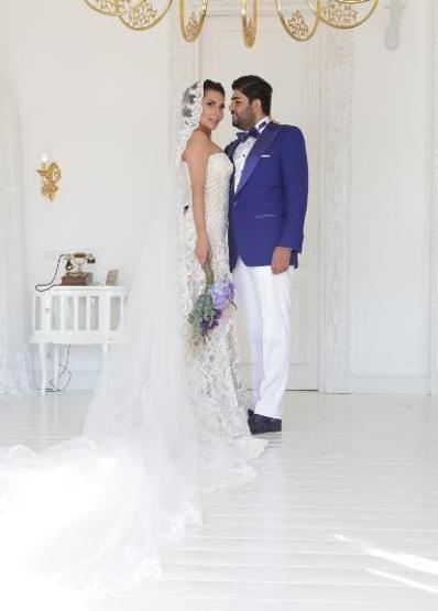 Ebru Yaşar evlendi