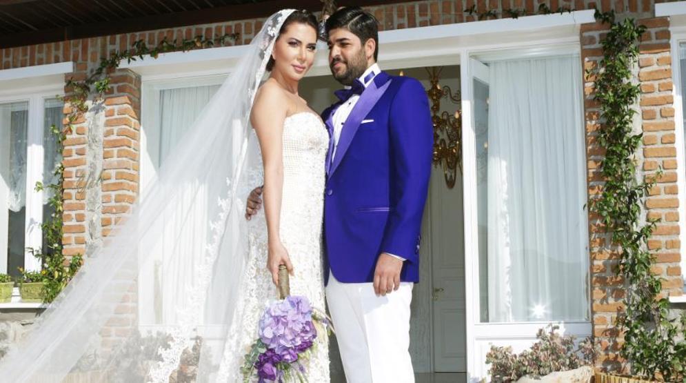 Ebru Yaşar evlendi