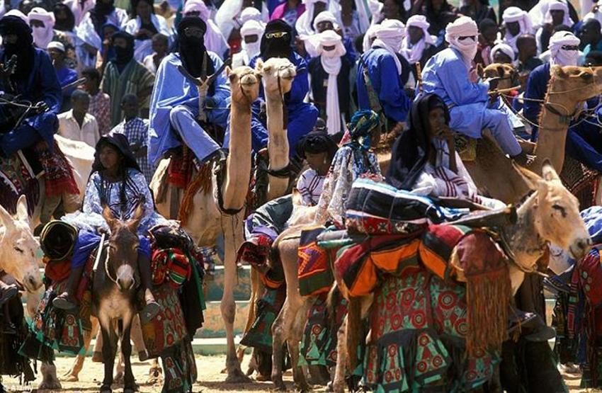 Soyun kadından geçtiği Müslüman halk: Tuaregler