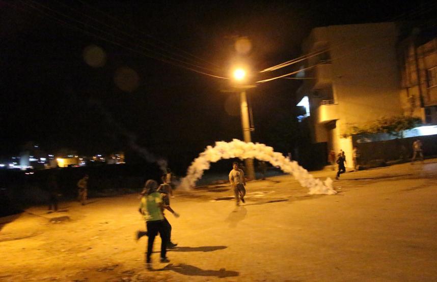 Mardinde YDG eylemi 1 polis yaralı