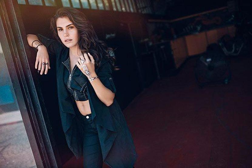 Serenay Aktaş: Adadakilerle oturup kahve bile içmem