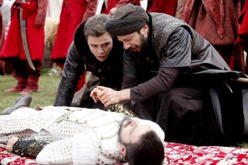 Tolga Sarıtaş kimdir