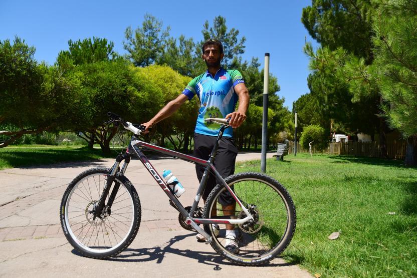 Bisiklet sürerek 15 ayda 60 kilo verdi