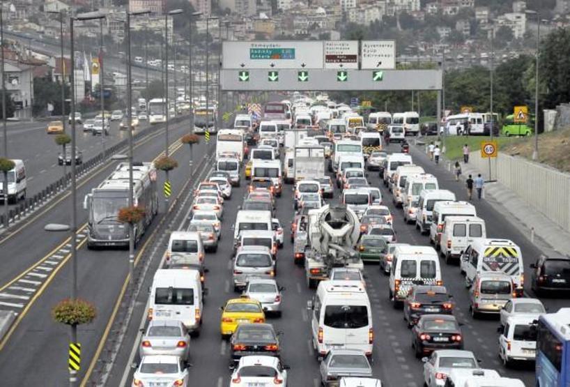 Trafiğe en çok beyaz otomobil kaydedildi