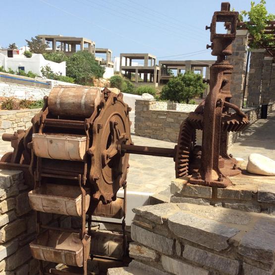 Paros Adasına gitmek isteyenler için tatil rehberi