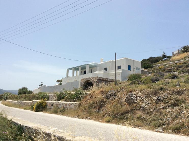 Paros Adasına gitmek isteyenler için tatil rehberi