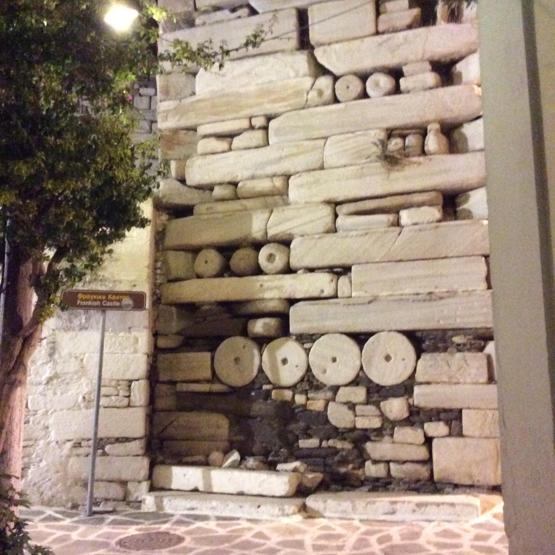 Paros Adasına gitmek isteyenler için tatil rehberi