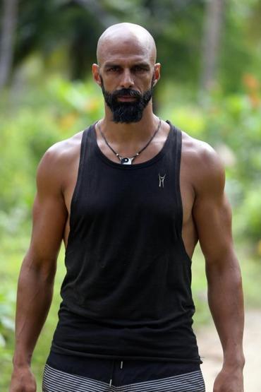 Hasan Yalnızoğlu Survivor’da merak edilenleri anlattı