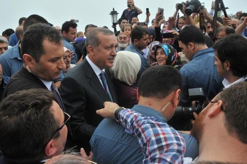 Cumhurbaşkanı Erdoğan Kıbledağı camisinin açılışını yaptı