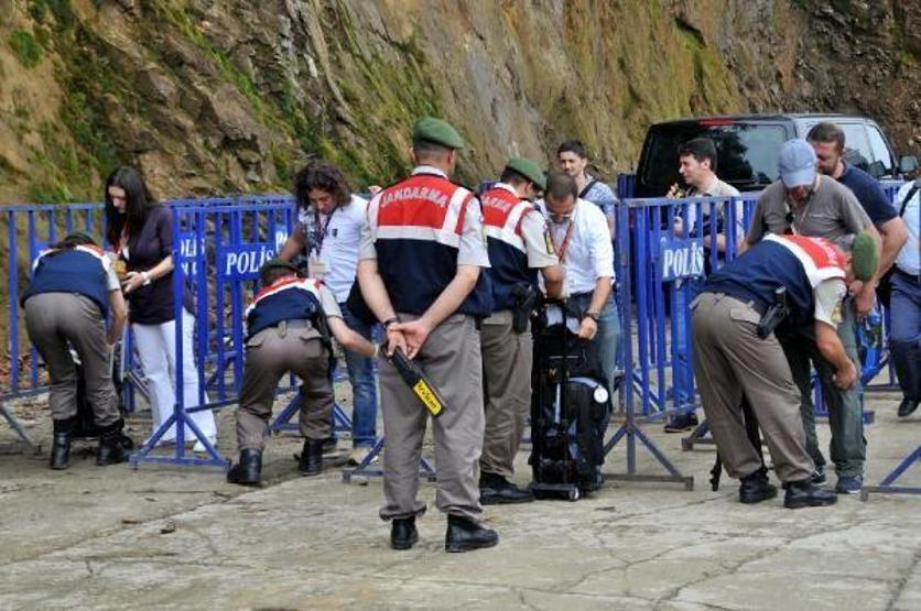 Cumhurbaşkanı Erdoğan Kıbledağı camisinin açılışını yaptı