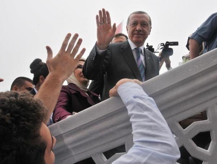 Cumhurbaşkanı Erdoğan Kıbledağı camisinin açılışını yaptı