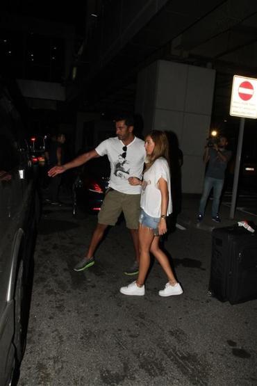 Sinem ve Kenan tatil dönüşü yakalandı
