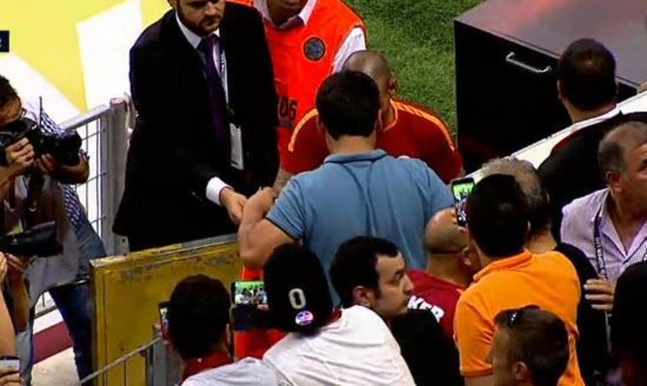 Sneijder, Sezgin Doğangüzel ile buluştu
