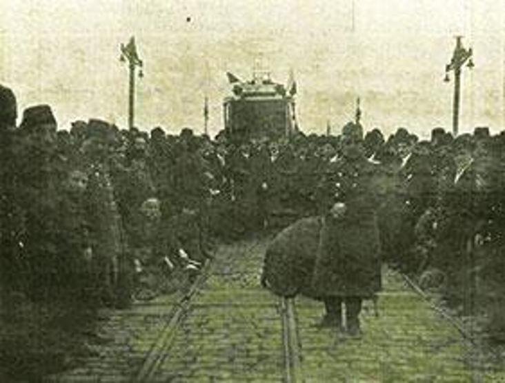 İstanbul’un nostaljik 100 ulaşım aracı